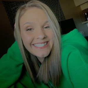 Meet your Posher, Lacie